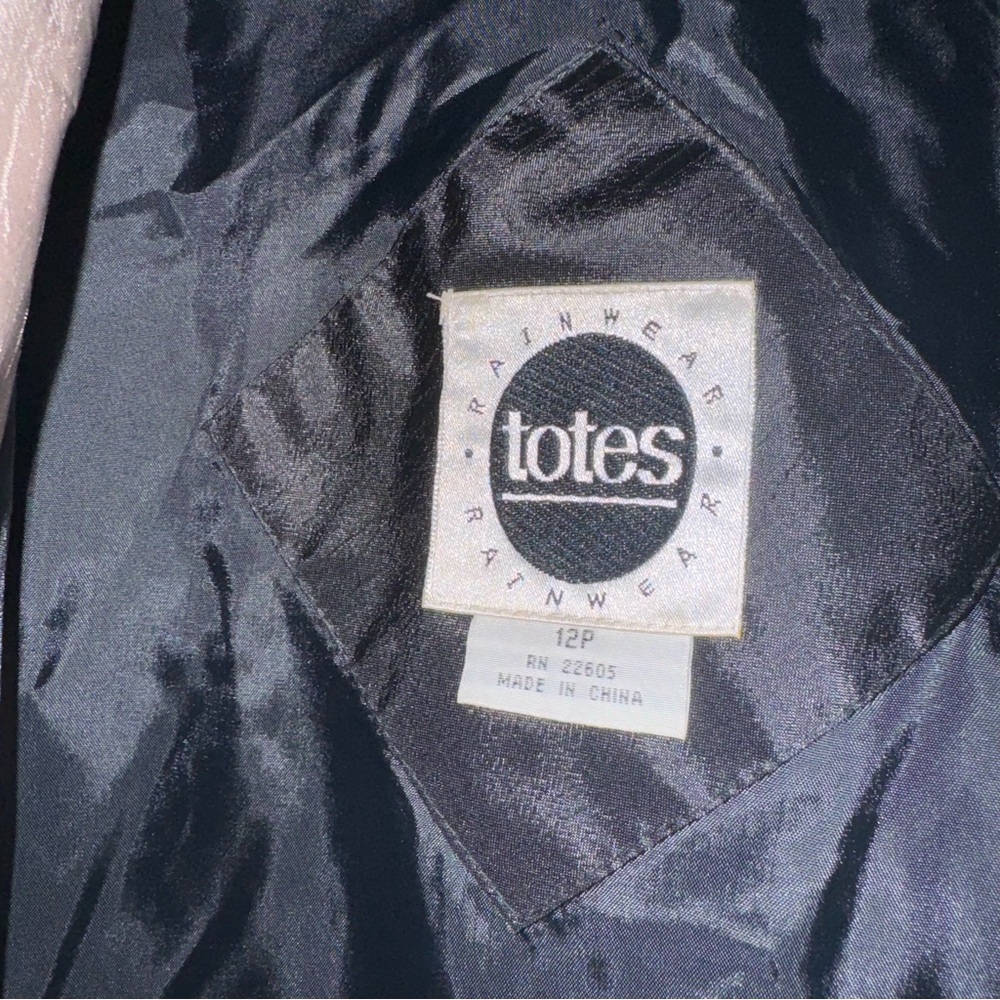 Totes Rainwear Vintage Women’s Trench Raincoat, Size 12P - Picture 5 of 10